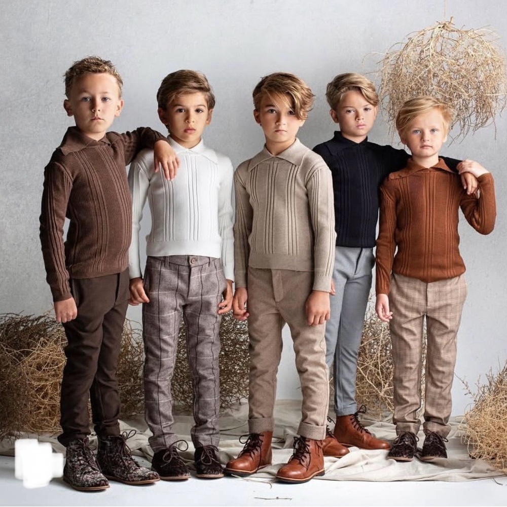 BELATI BLACK SWEATER Size 7